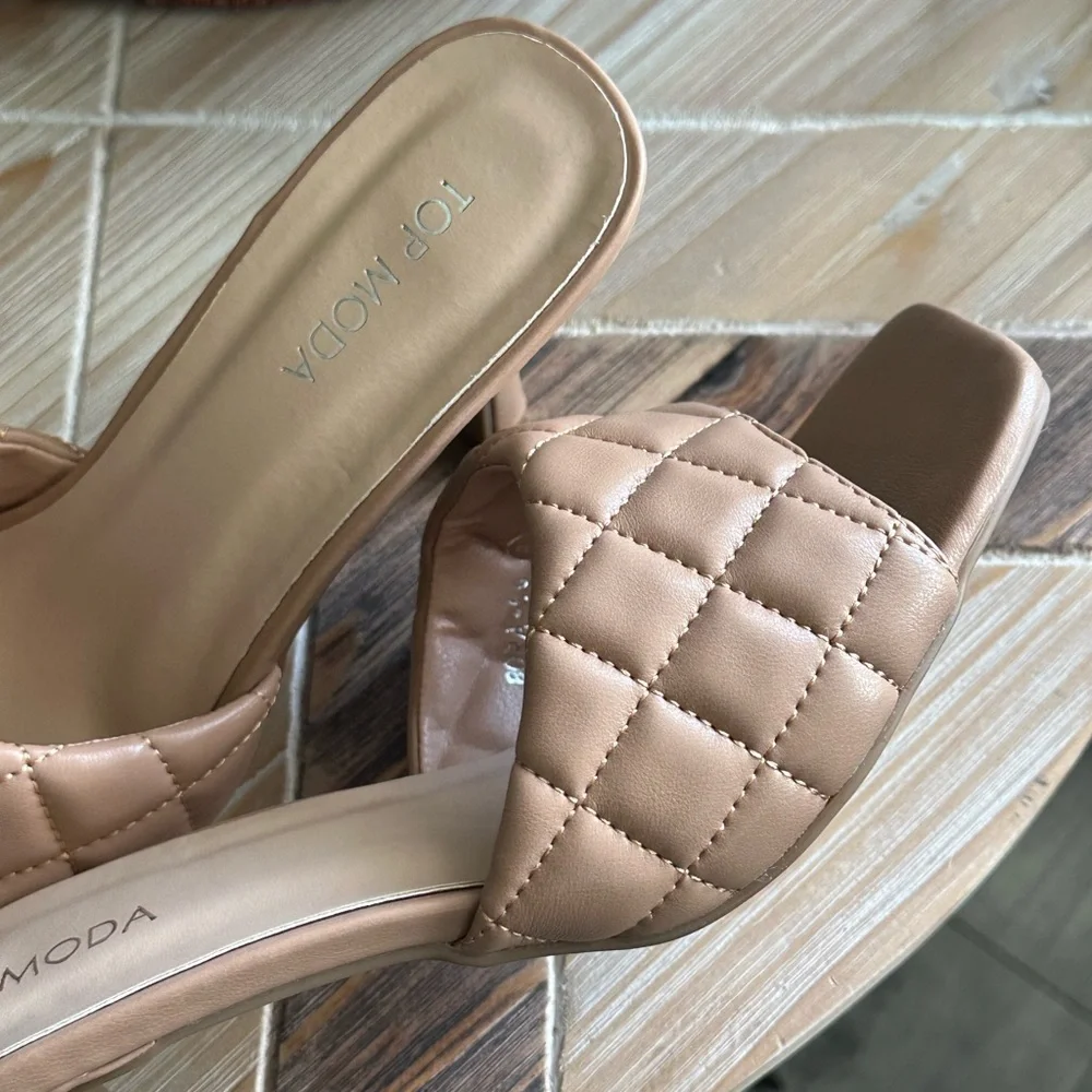 NEW‼️ Beige Quilted Slide-In Heels - Picture 2 of 7